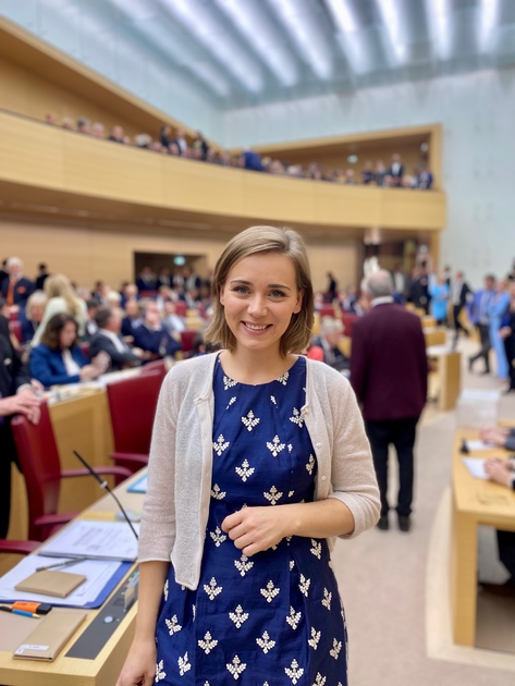 Jenny Schack, MdL im Plenum des Bayerischen Landtags